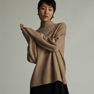 Everlane ReCashmere Oversized Turtleneck- Light Camel- Size L